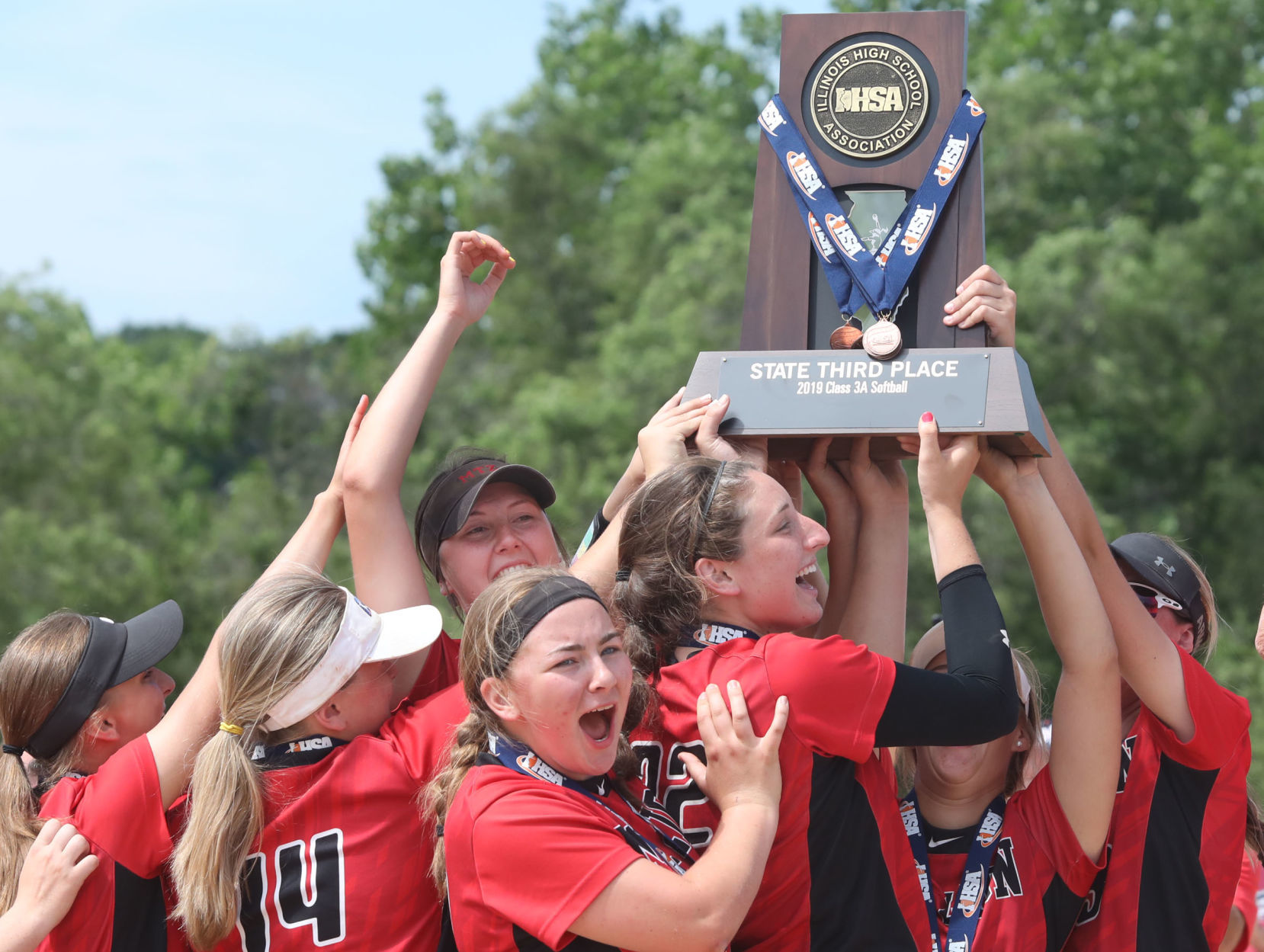 Mount Zion Softball 3 6.8.19.jpg
